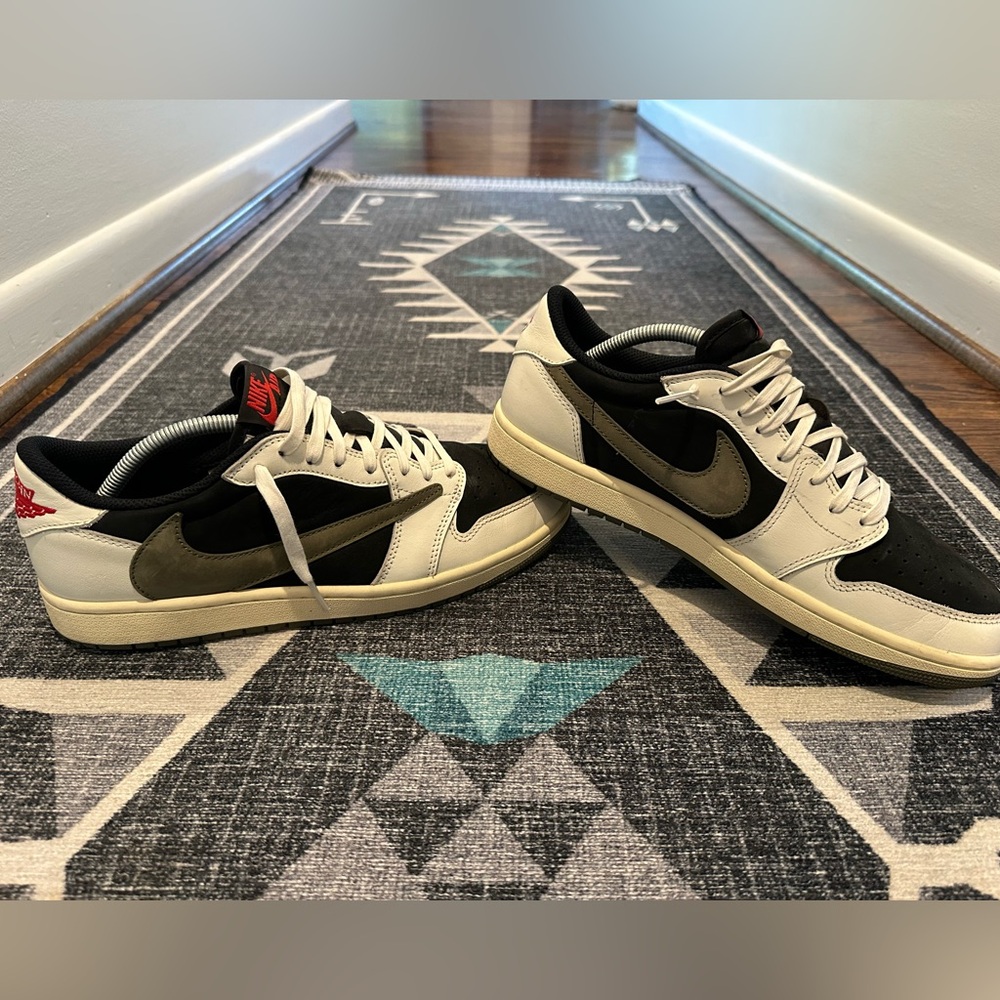 Nike Men’s Travis Scott Air Jordan 1 Low OG Cactus Jack 1:1  size 10.5